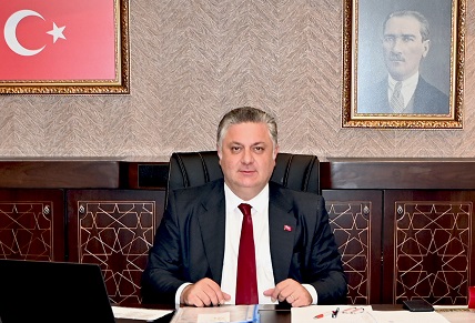HAYATIMIZA YÖN VEREN ELLERİNİZ HİÇ SOLMASIN